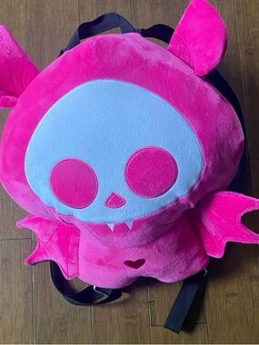 Skelanimals Diego the Bat Plush Backpack - Pink goth y2k vibe